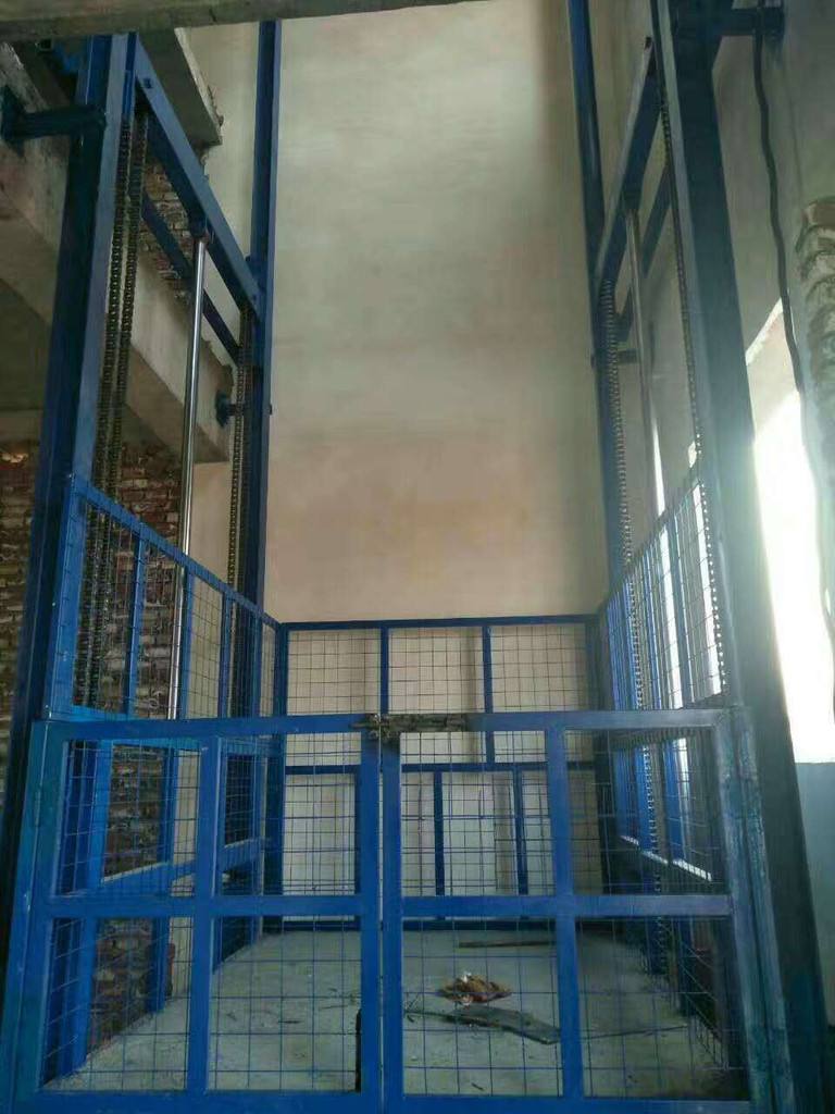 SJD導軌鏈條式升降貨梯